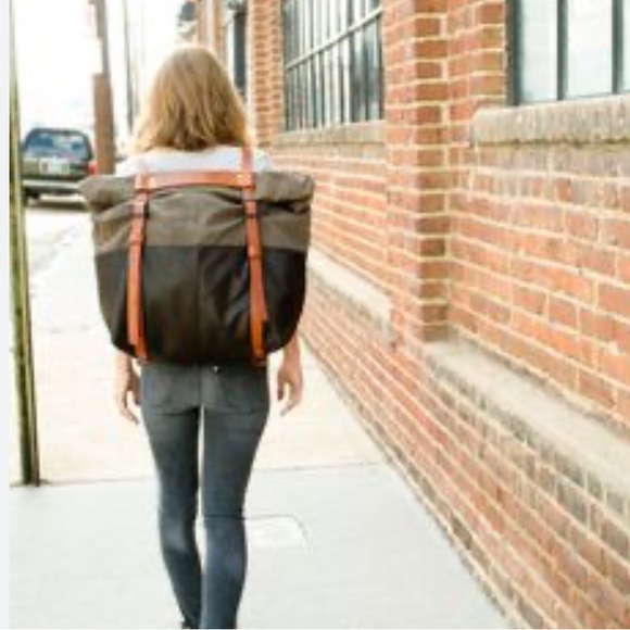 Awl Snap Waxed Canvas Leather Adjustable Backpack Tote Olive Green Black Tan - Picture 11 of 16